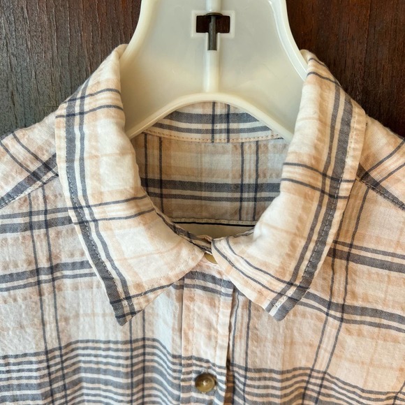 Abercrombie & Fitch Plaid Flannel Button Down Shirt Size XS - Picture 3 of 11